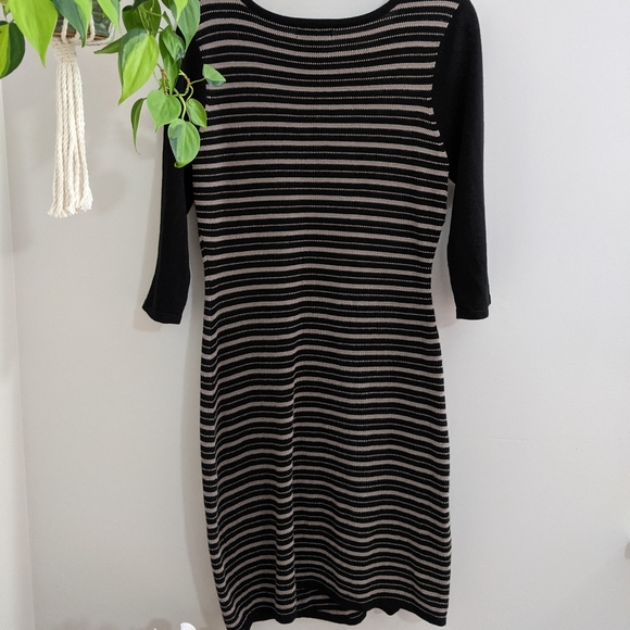 🌸4 for$25🌸Loft petite sweater dress - Picture 5 of 5